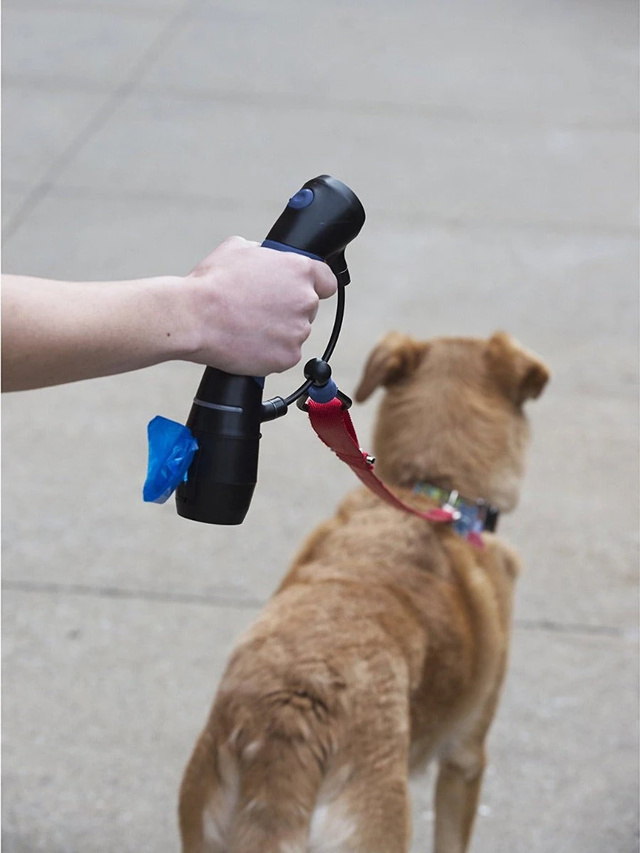 I'm Gismo - Dog Lead Handle With Poo Bag Dispenser - Grey 4 I'm Gismo - Dog Lead Handle With Poo Bag Dispenser - Grey - Image 2