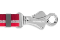 Ruffwear - Crag™ Lead - Cindercone Red -Pet dog 40404 crag leash cinder cone red talon hook web 640x 0948f663 7f7d 4d14 80e6 5f5170fd1e4b