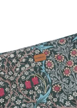 Morris & Co - Blackthorn Print Pet Blanket -Pet dog 62018 3
