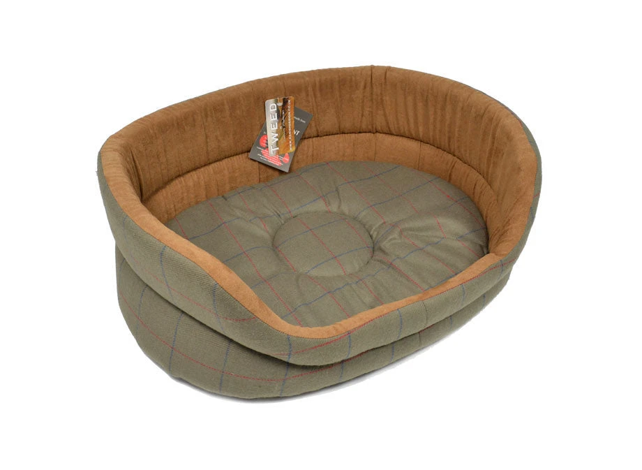 Danish Design - Green Tweed Slumber Dog Bed 4 Danish Design - Green Tweed Slumber Dog Bed - Image 2