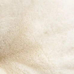 Scruffs - Kensington Dog Blanket - Cream -Pet dog kensingtonblanketcreamimg4 740x fd959f37 d749 4bc7 b4bd 57bca663afab