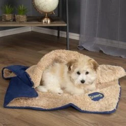 Scruffs Snuggle Blanket-Navy Blue 7 Scruffs Snuggle Blanket-Navy Blue -Pet dog navy snuggle blanket 2 540x 9e2199c5 06cc 43ce bc08 bd96ff1d30a4