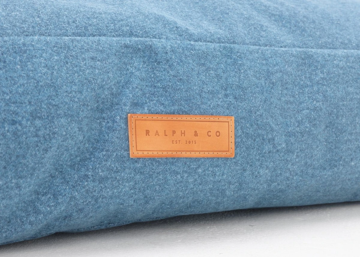 Ralph & Co Chenille Dog Bed - Rayleigh Pillow 5 Ralph & Co Chenille Dog Bed - Rayleigh Pillow - Image 3