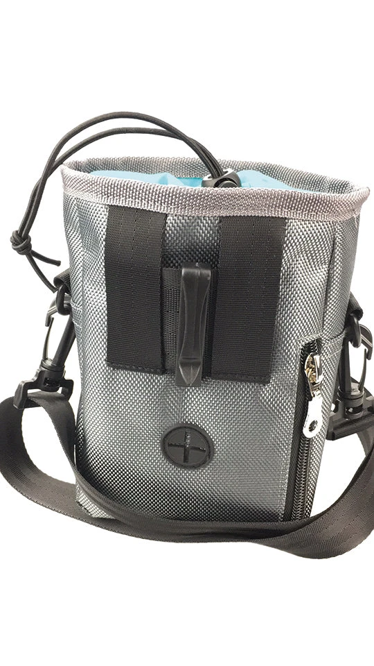 Henry Wag - Dog Treat Travel Bag 4 Henry Wag - Dog Treat Travel Bag - Image 2